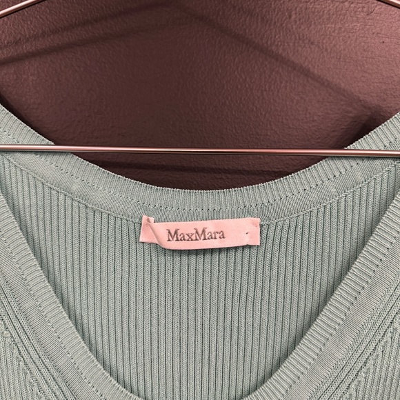 Max Mara RTW rib-knit cropped vest top - Picture 2 of 7